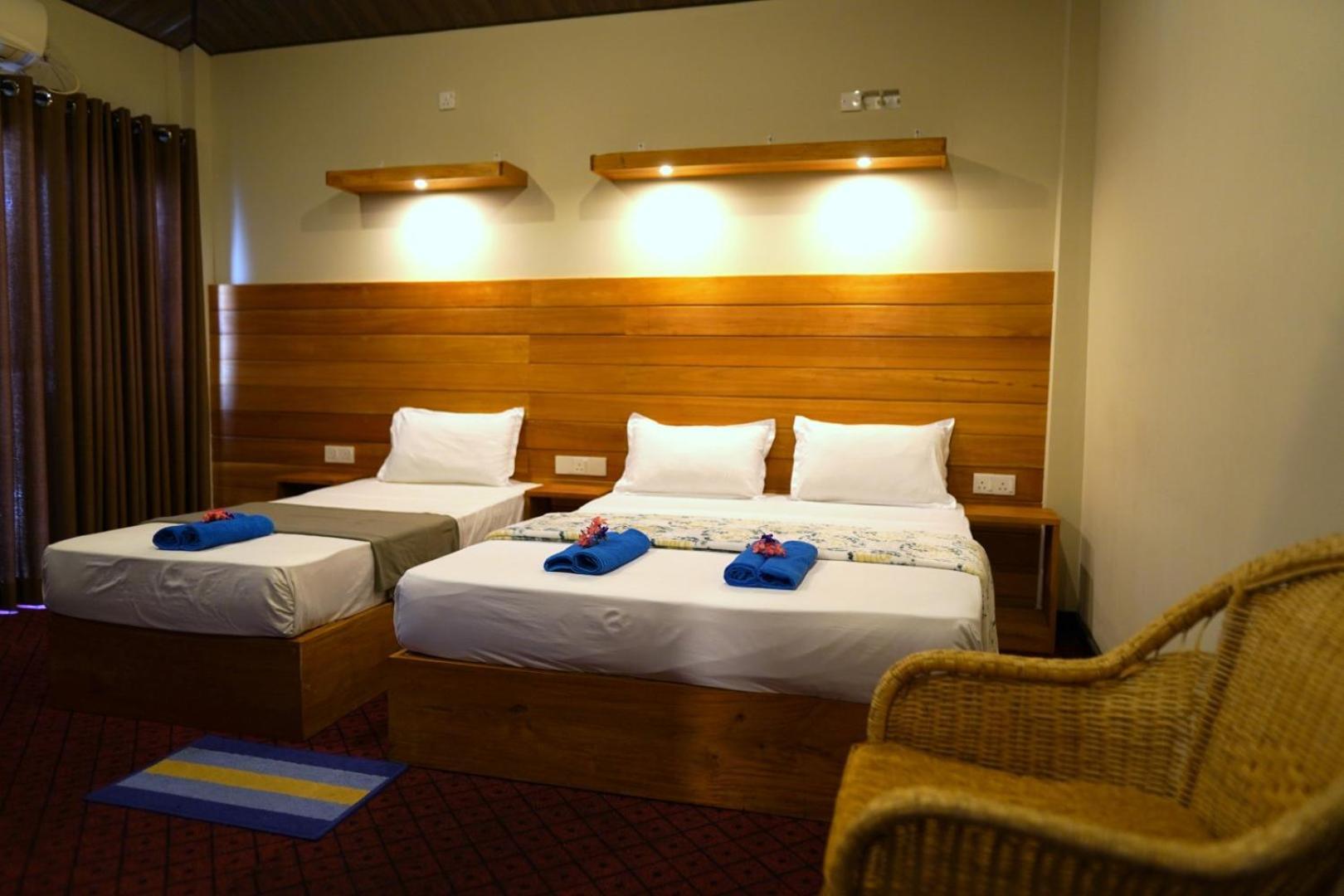 Pub Ceylon Hostel エッラ エクステリア 写真